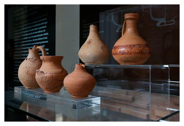 Jarritas de cerámica común romana de varios yacimientos de la comarca (siglos I- II d.C.)